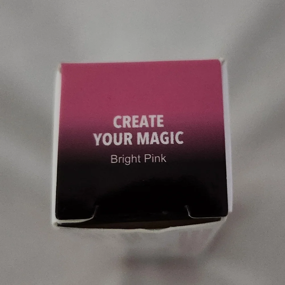 REALHER Magic Black to Pink Watery Lip Stain – pH Color Changing